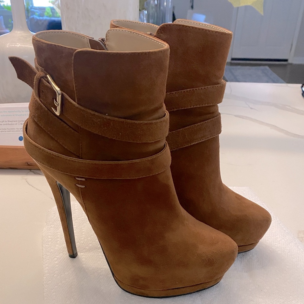 Aldo velvet ankle boot